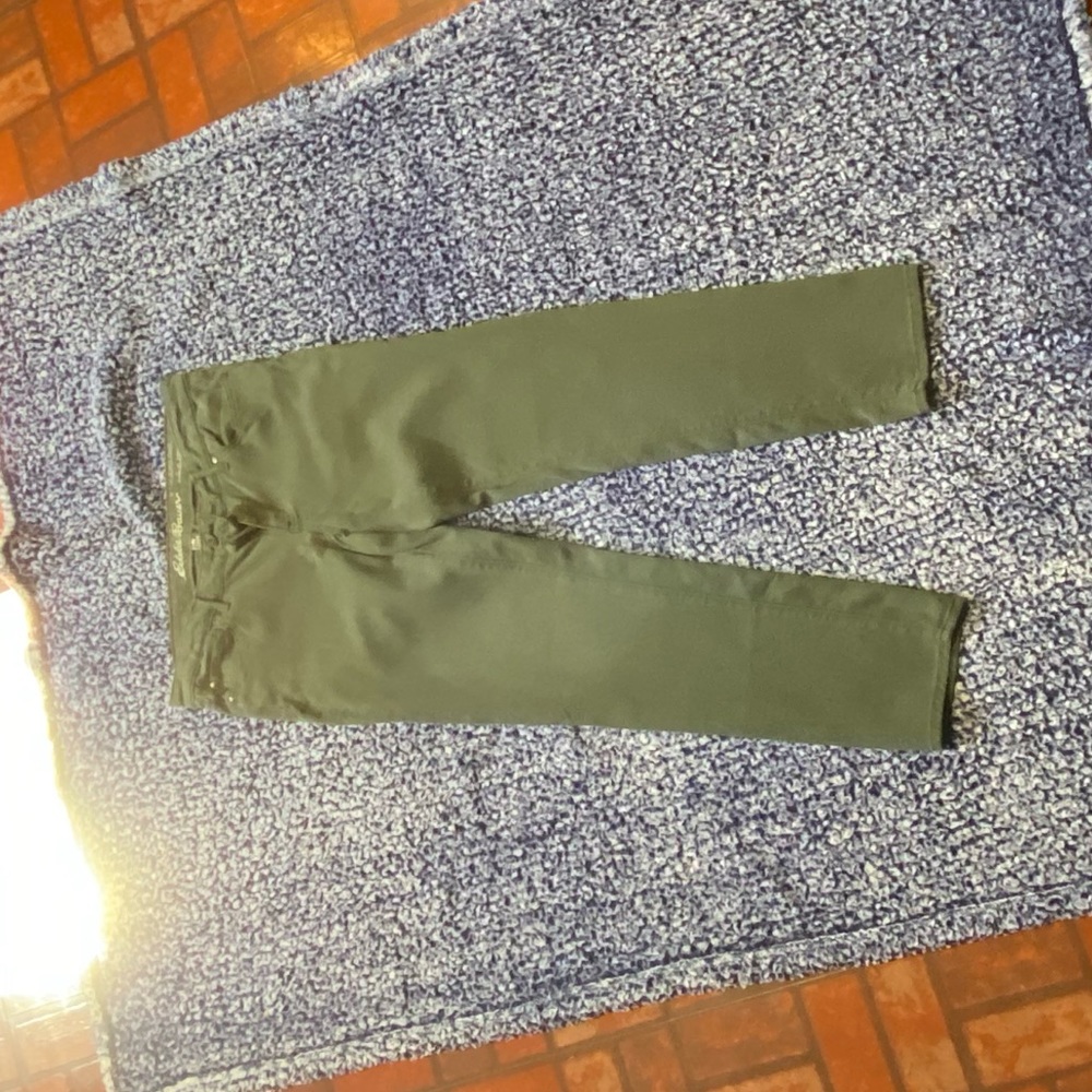 Eddie Bauer army green pants